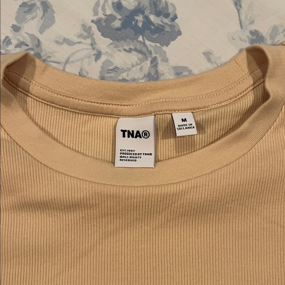 TNA Beige Ribbed Crop Top - Picture 4 of 5